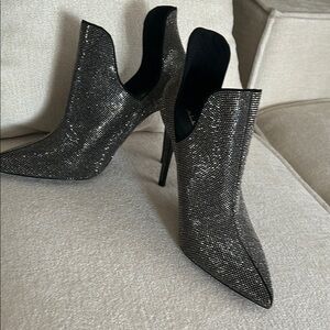 Aldo Black Heels Elegant and Timeless